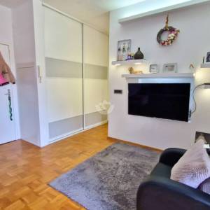Zagreb, Vrbani, trosoban stan 53,4 m2
