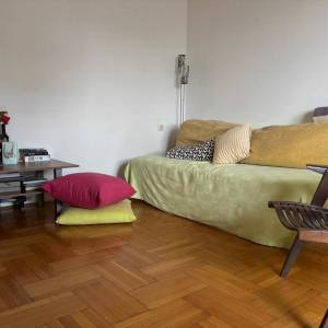 Zagreb-Vrbik, 2-sobni stan s loggiom, 50m2, na odličnoj lokaciji