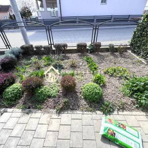 Zagreb,Sesvetski Kraljevec,namješten 2-S stan 47m2 s vrtom i parkingom