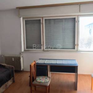 Zagreb,Vukovarska trosobni stan površine 81,50 m2 na drugom katu,lift 