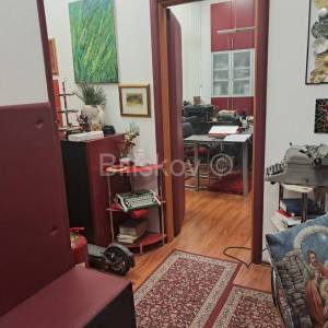 Zakup Split Poljud ured