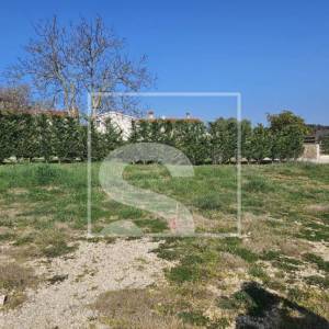 Započeta gradnja - Vila s bazenom