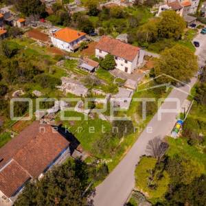 Zemljište-440m2, s potencijalom, Žrnovo, otok Korčula