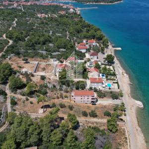 Zemljište prvi red do mora 3118 m² – Kukljica