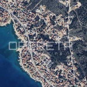 Zemljište s građevinskom dozvolom za 12 stanova, Brodarica