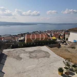 Zemljište sa pogledom na more u Crikvenici