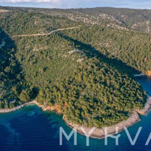 Zemljište sa privatnom uvalom