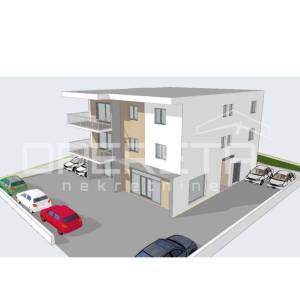 Zemljište u centru Drniša s dozvolom i projektom, 647 m2