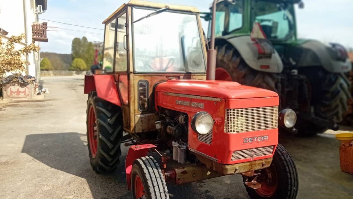 Zetor 4718