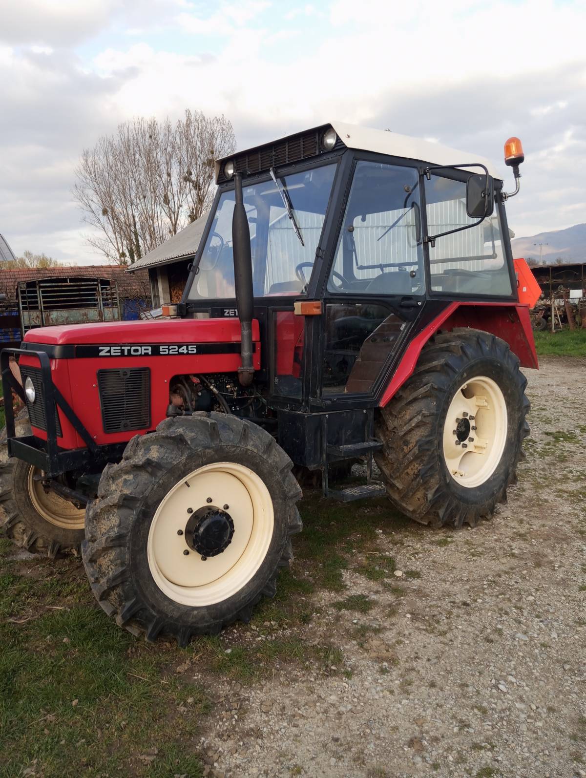 Zetor 5245