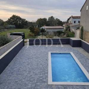 Žminj, okolica, renovirana, autohtona istarska kuća