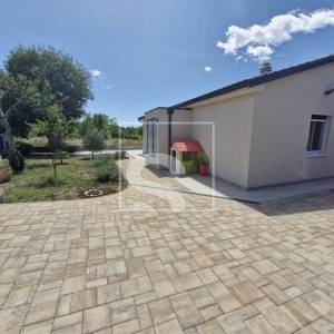 Žminj! Prekrasna kuća koja traži novog vlasnika!!!!