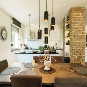 Žnjan, moderno uređen trosoban stan 101 m² s garažom