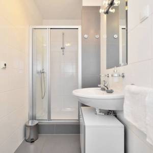 Žnjan, moderno uređen trosoban stan 101 m² s garažom