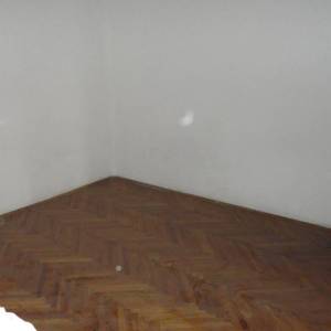 3S stan s balkonom i loggiom za renovaciju, 70m2, ulica Pavla Šubića