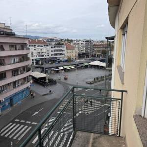 3S stan s balkonom i loggiom za renovaciju, 70m2, ulica Pavla Šubića