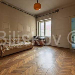 Prodaja,Črnomerec,četverosoban stan na 1.katu zgrade