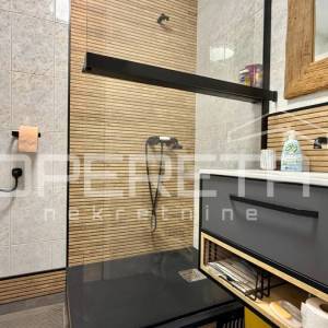 Apartman s jednom spavaćom sobom i velikom terasom, 48 m², Vrsi