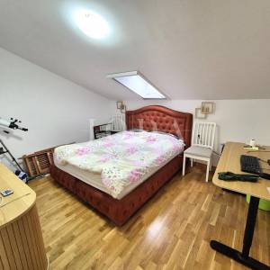 Apartman s otvorenim pogledom na more i okućnicom!