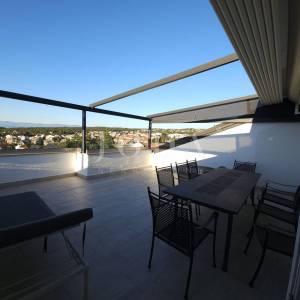 Apartman s otvorenim pogledom na more