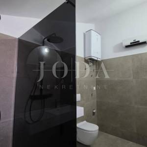 Apartman u Selcu na prodaju, odlična lokacija i pogled na more