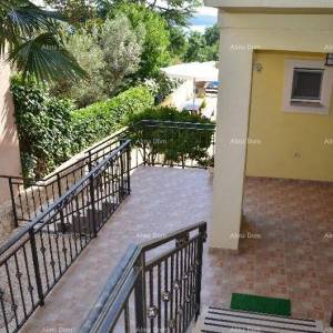 Apartmanski objekt s bazenom na odličnoj lokaciji, s pogledom na more u Medulinu