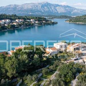 Atraktivno zemljište 507 m2, pogledom na more, Lumbarda