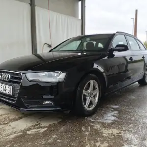 Audi A4 Avant 2,0 TDI Veliki servis.reg:7/26 tempomat,el.gepek..