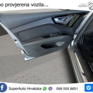 Audi Q4 e-tron 40 204 KS, LED+KAM+GR SJED+PANO+VIRT