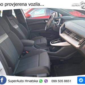 Audi Q4 e-tron 40 82 kWh 204 KS, ACC+LED+KAM+VIRT+ASIST