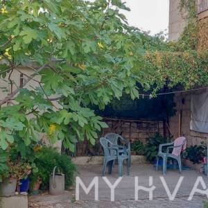 Autentična kamena kuća na otoku Visu