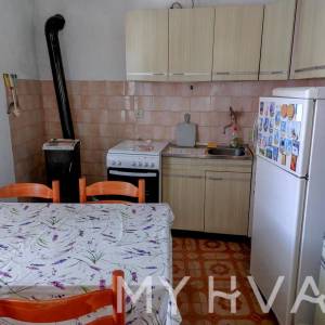 Autentična kamena kuća na otoku Visu