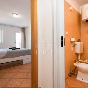 Banjole, prekrasna kuća sa bazenom, 4 apartmana