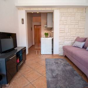 Banjole, prekrasna kuća sa bazenom, 4 apartmana