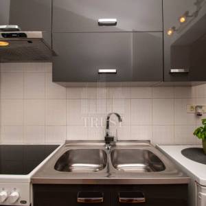 Banjole, prekrasna kuća sa bazenom, 4 apartmana