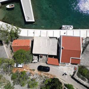 Barić Draga 1. red do mora