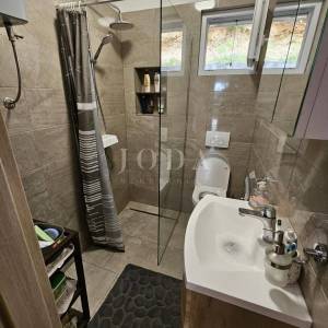 Barić Draga samostojeća kuća blizu mora