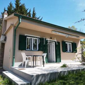 Barić Draga samostojeća kuća blizu mora