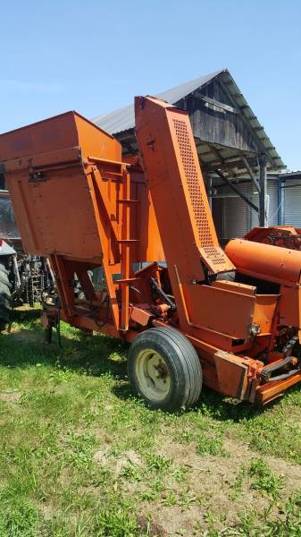 BERAČ KUKURUZA DVOREDNI ZMAJ