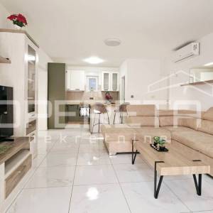 Bibinje – moderan 2-soban apartman s terasom, 600 m od mora