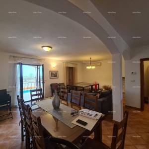 Blizina grada Vodnjana, kuća za odmor sa bazenom.