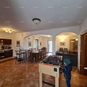 Blizina grada Vodnjana, kuća za odmor sa bazenom.