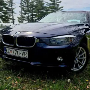 BMW 318 d F30