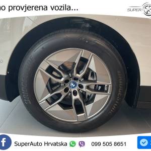 BMW iX 50 xDrive 523 KS, ZRAČ+ACC+GR SJED+VIRT+LANE