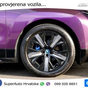BMW iX 50 xDrive Aut. 523 KS, ZRAČ+360+GR SJED+LED+LANE
