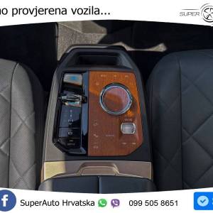 BMW iX 50 xDrive Aut. 523 KS, PANO+ZRAČ+360+GR SJED+KEY+VIRT+LANE