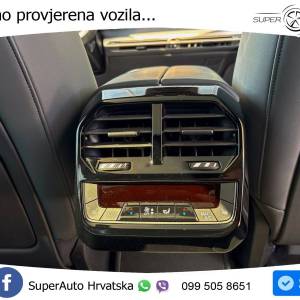 BMW iX 50 xDrive Aut. 523 KS, PANO+ZRAČ+360+GR SJED+KEY+VIRT+LANE