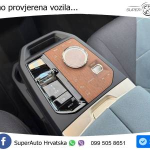 BMW iX 50 xDrive Aut. Sportpaket 523 KS, PANO+ZRAČ+360+GR SJED+ACC+KEY+LANE