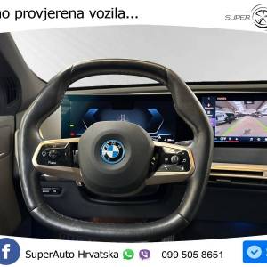 BMW iX 50 xDrive Aut. Sportpaket 523 KS, PANO+ZRAČ+360°+GR SJED+ACC+KEY+LANE
