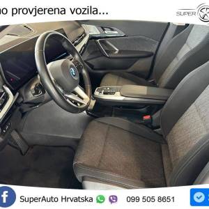 BMW iX1 30 xDrive Aut. 272 KS, KAM+VIRT+GR SJED+LED+LANE